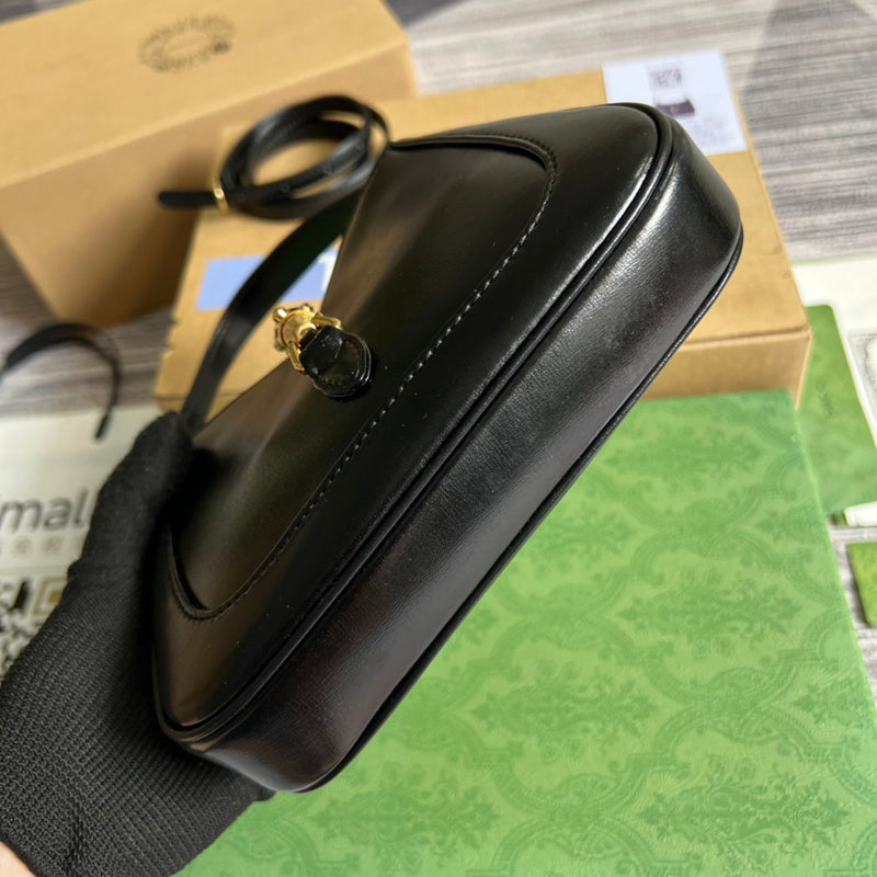 Back view of structured everyday-luxe women's handbag – women's premium purse