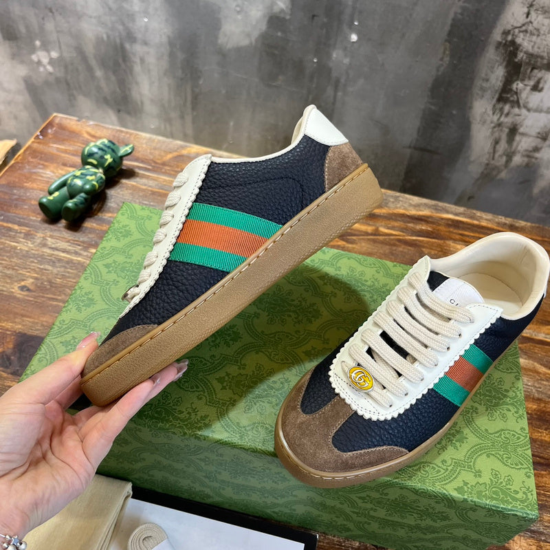 Side profile of Gucci clean off-white sneakers classic court silhouette