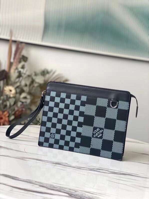 Side profile of premium everyday-luxe women's handbag – women's premium purse