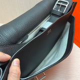  handbag interior and compartment view 27