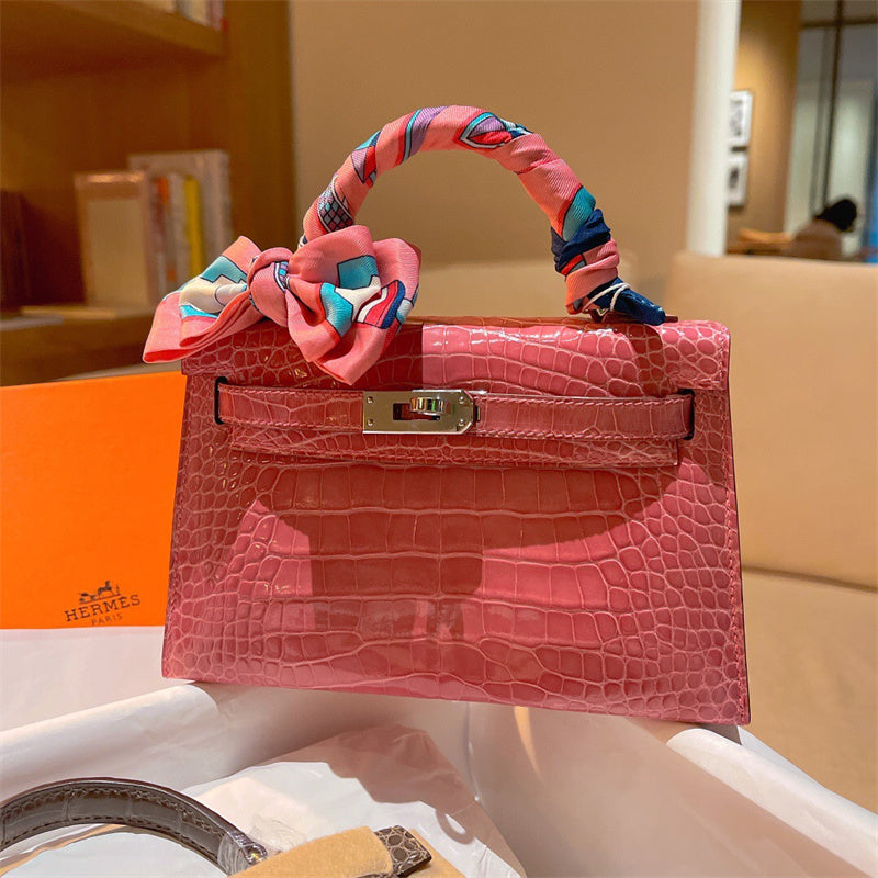 Timeless handbag styled for everyday wear