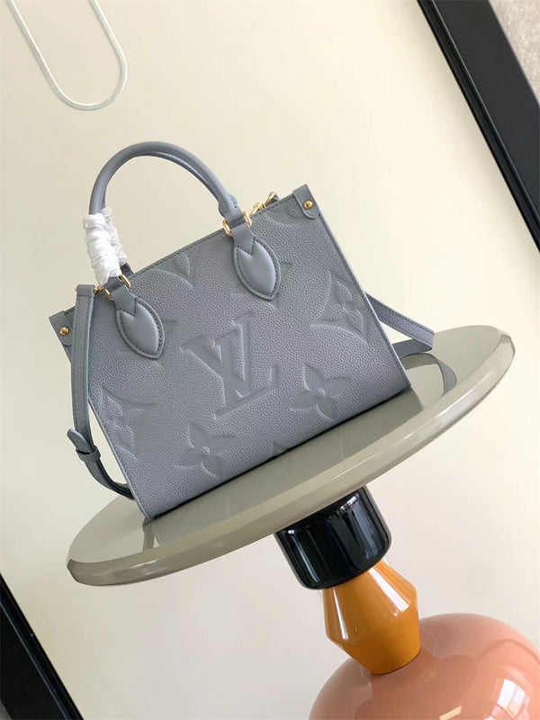  smart tote bag detail view showing craftsmanship