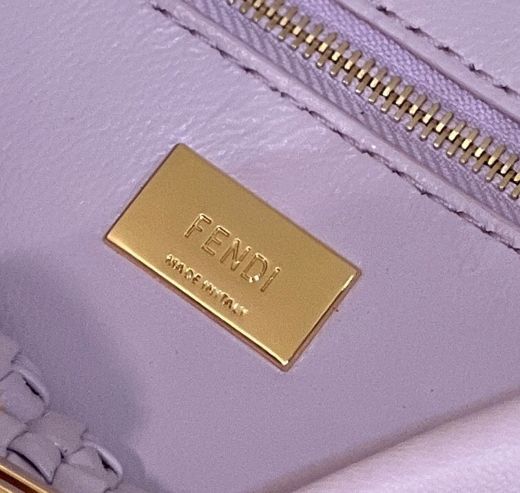 Ziva's Charm handbag – full view (Standard Size)