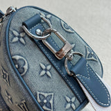  Structured carryall bag carried on shoulder