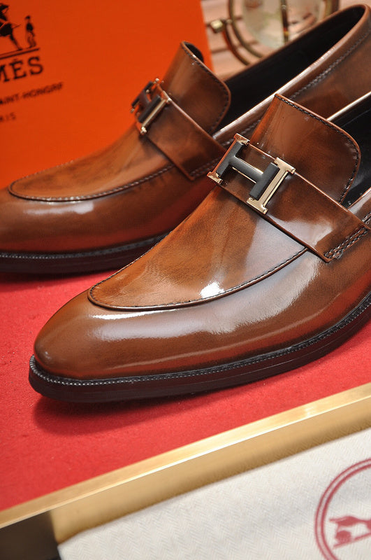 Hermès Grey Classic Ballet Flats - Lifestyle Styling Shot