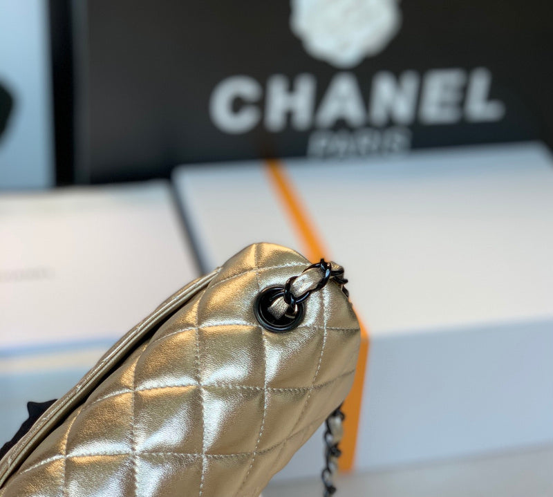  women's handbag, compact design, view 2