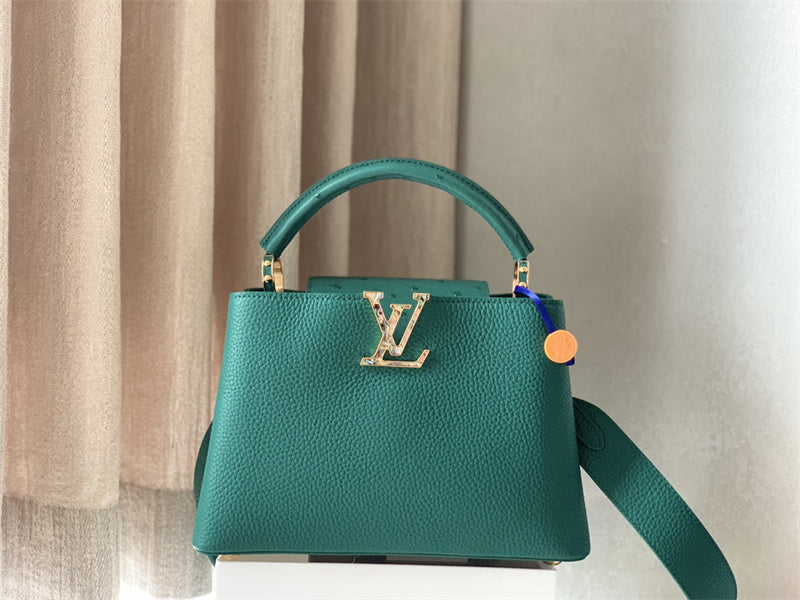  versatile structured bag detail view showing craftsmanship 50