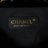 Zivas Charm Elevated Essentials Designer Handbag (Versatile Style Statement) – Close-Up Detail