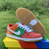 Nike Men's & Women's Premium Low-Top Trainers — Style 109 detail view
