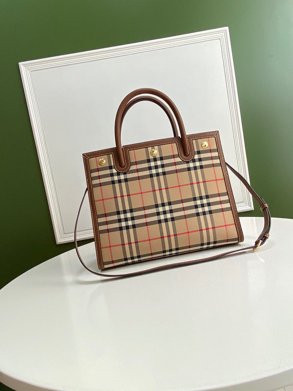 Ziva's Charm handbag – side angle view (one versatile size)