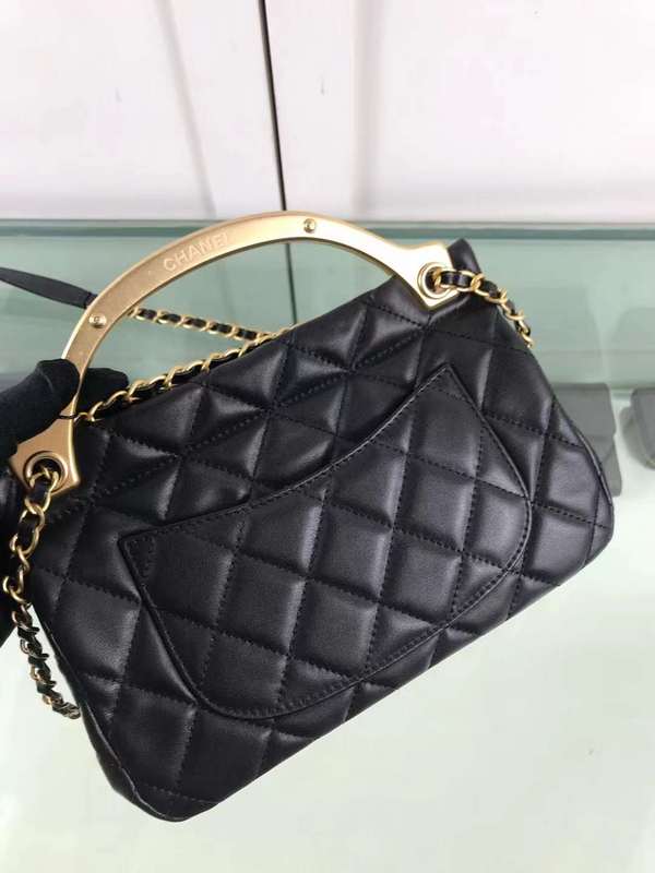 Zivas Charm Modern Edge Designer Handbag (Refined Modern Silhouette) – Detail View