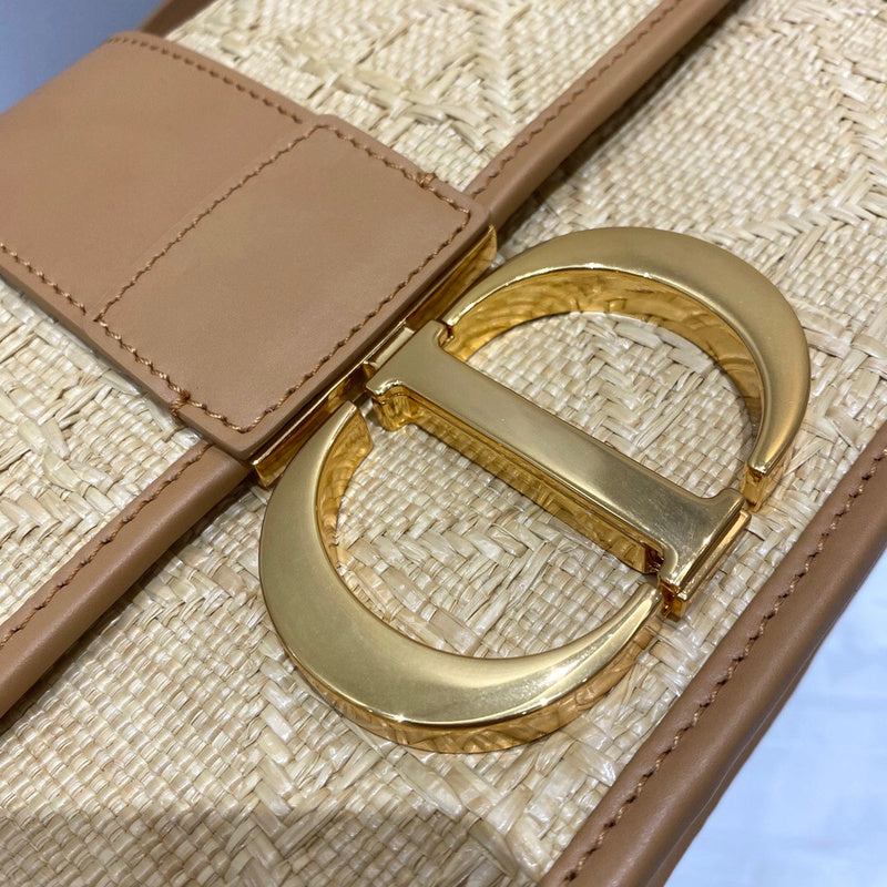 Close-up detail of chic modern women's handbag – women's luxury handbag