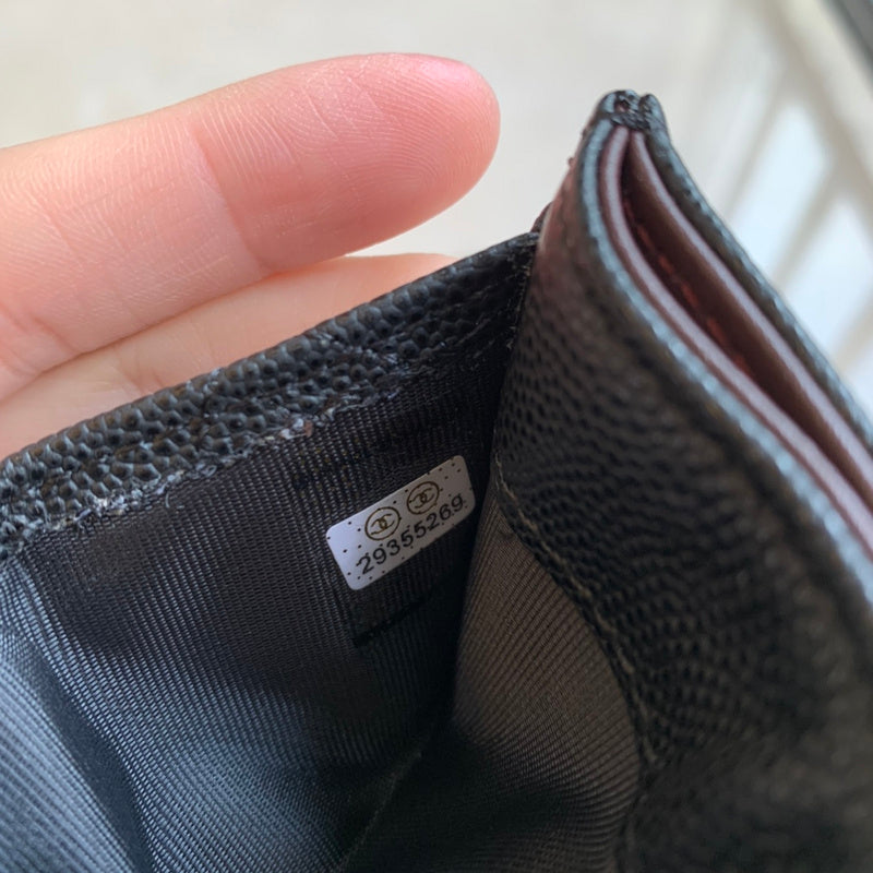 Zivas Charm Timeless Appeal Everyday Handbag (Refined Modern Silhouette) – Close-Up Detail