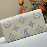  Structured crossbody bag front view 13