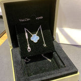 Front view of Van Cleef & Arpels unisex jewelry piece