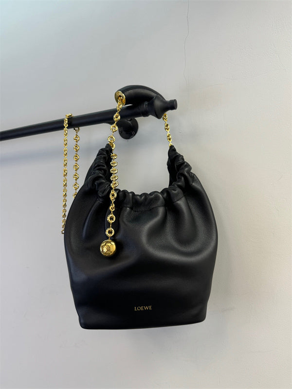 Ziva's Charm handbag – carry view (29cm*24cm*10.5cm)