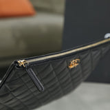  spacious purse view 3