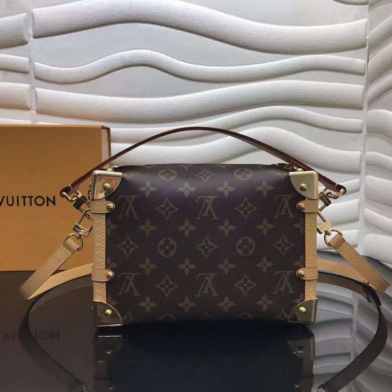 Interior view of structured chic women's handbag – women's everyday handbag
