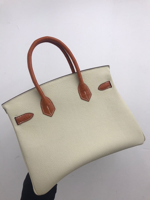 Modern handbag styled for everyday wear