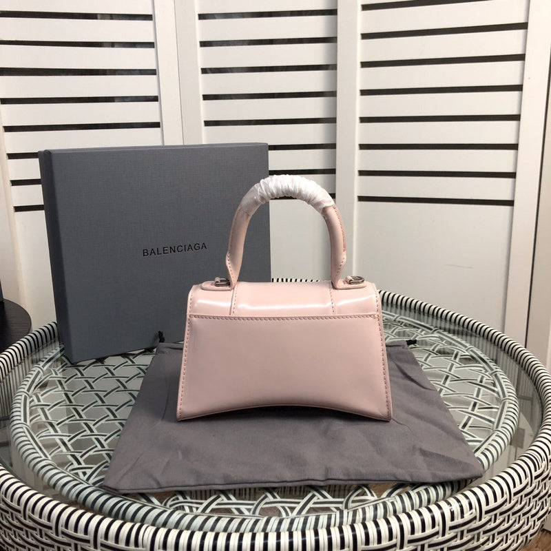 Interior view of refined elevated women's handbag – women's premium purse