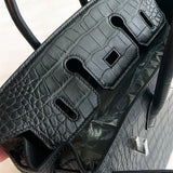  Smart structured bag front view 13