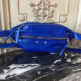 Bold Premium PU Leather Handbag - Smooth Faux-Leather Exterior | Women's Luxury Handbag #201 - close-up detail shot (image 3) of designer-inspired handbag