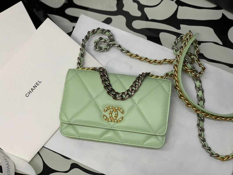  women's handbag, mid design, view 10