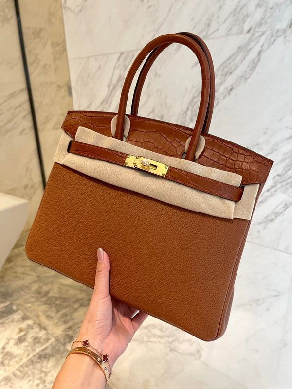 Chic handbag styled for everyday wear