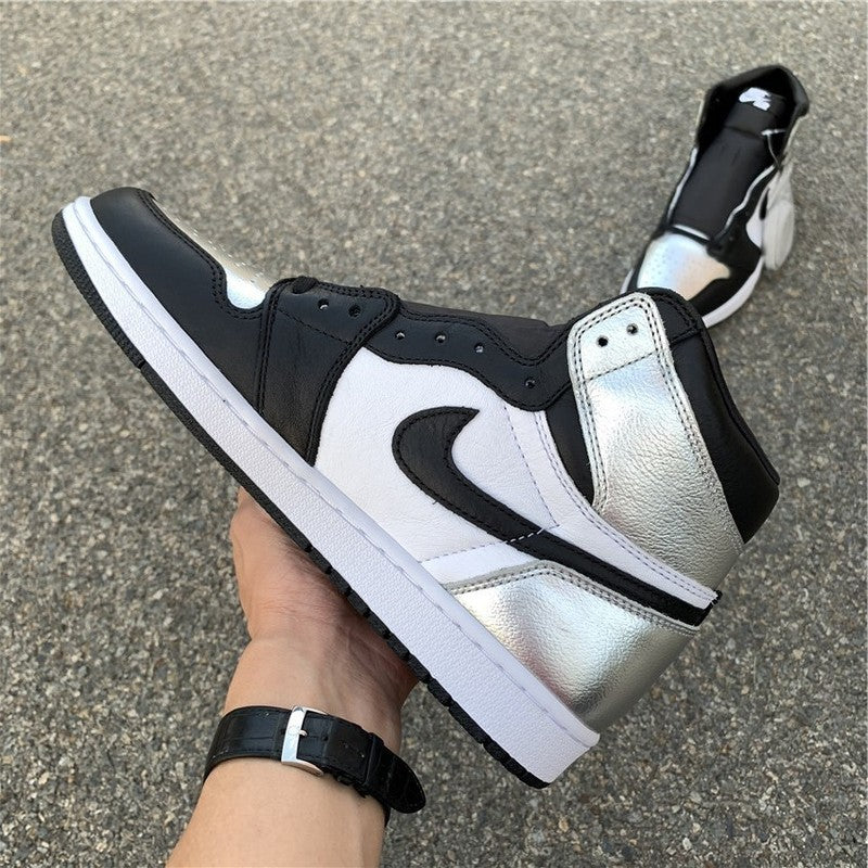 Nike Men's & Women's Premium Athletic Sneakers — Style 163 angle view