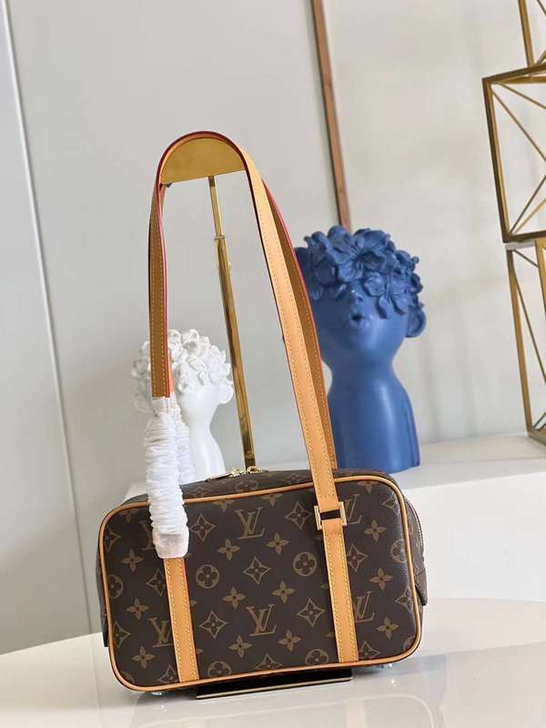 Back view of signature everyday-luxe women's handbag – women's everyday handbag