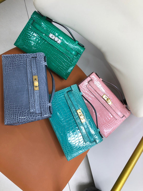 Smart bag shown from front angle
