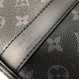 Side profile of refined classic women's handbag – women's premium purse