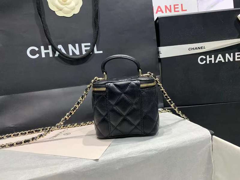 Zivas Charm Versatile Design Designer Handbag (Thoughtfully Structured Design) – Interior View