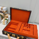 carryall bag close-up of hardware and finish 11