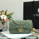 Zivas Charm Polished Finish Designer Handbag (Timeless Wardrobe Addition) – Close-Up Detail