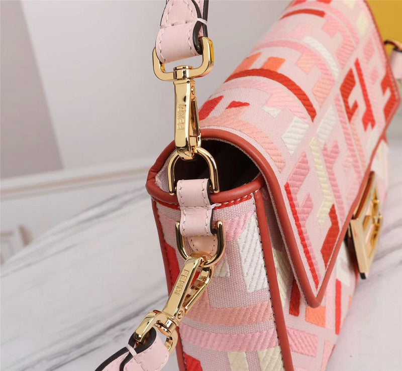 Ziva's Charm handbag – interior view (Standard Size)
