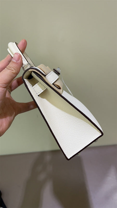 Graceful bag shown from front angle
