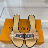 Louis Vuitton Beige Bow-Detail Flats - Front View