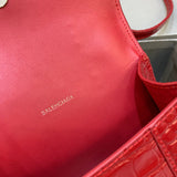 Understated Vegan Leather Handbag - Versatile Everyday Design | Women's Luxury Handbag #569 - texture close-up (image 9) of designer-inspired handbag
