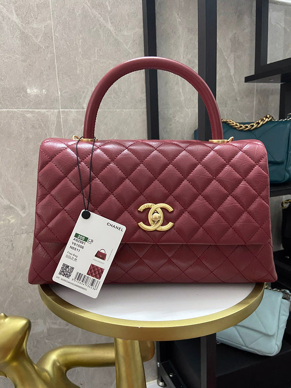  women's handbag, spacious design, view 10
