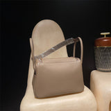 Tailored bag women's premium everyday handbag