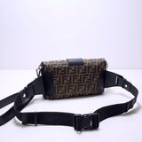 Ziva's Charm handbag – close-up view (28cm*7cm*18cm)
