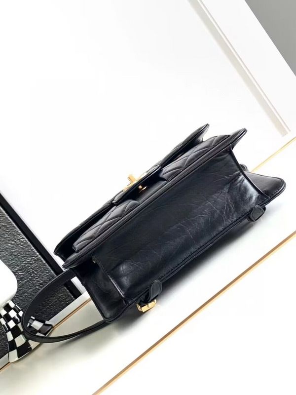  women's handbag, versatile design, view 5