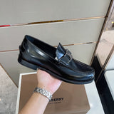 Burberry shoes Style 131 - back heel detail