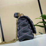 Refined tote bag front view 7