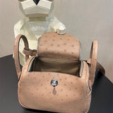  everyday bag interior and compartment view 15