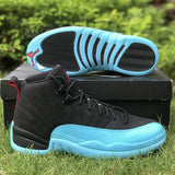 Nike classic monochrome luxury sneakers view 9 low-top design