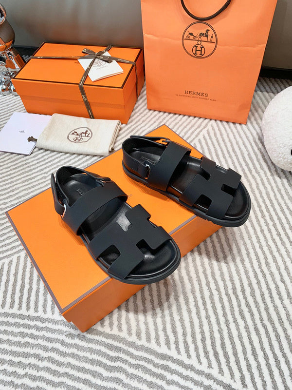 Hermes sandals Style 217 - back heel detail