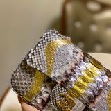  versatile purse view 10
