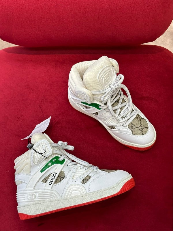 Gucci stone beige luxury sneakers view 7 classic court silhouette